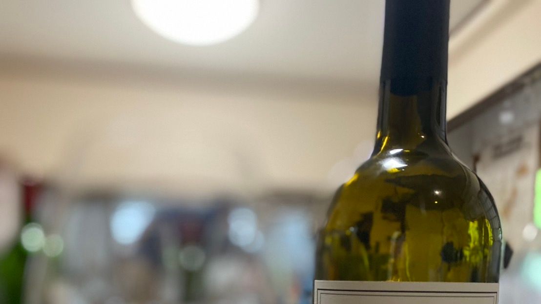 ワイン会が開催されました。